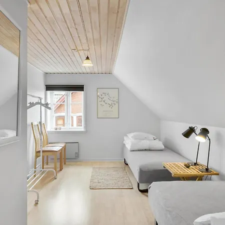 3 Bedroom Cozy In Rudkobing * Spodsbjerg