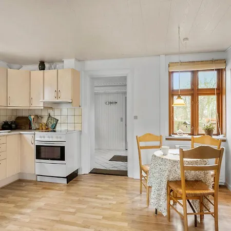3 Bedroom Cozy In Rudkobing Hébergement de vacances *